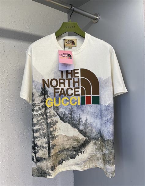 gucci jas north face groen|Gucci north face t shirts.